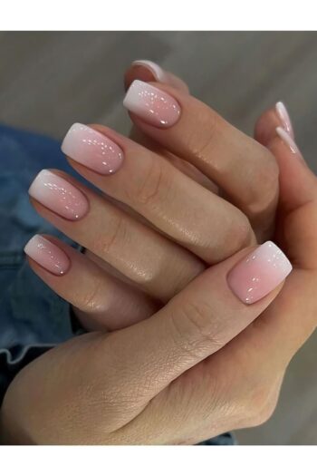 RubaTrend Nude Beyaz Ombre Küt Model Takma Tırnak Seti