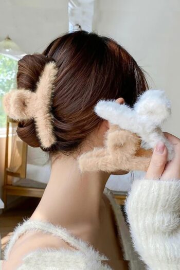 C&E Design Kadın 2'li Peluş Mandal Toka Seti