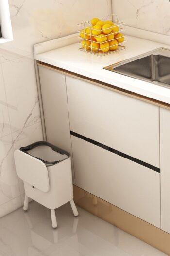 VİGENTİNO 15 Litre Ayaklı Fonksiyonel Kapaklı Banyo Ve Mutfak Çöp Kovası