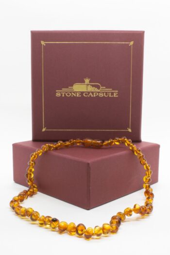 STONE CAPSULE Yetişkin Baltık Kehribar Kolye Karamel (cognac) Renk Parlak Barok Kesim