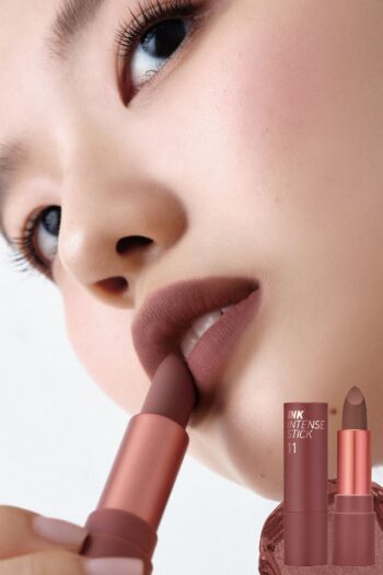 PERIPERA Yoğun Renk Pigmentli, Kadife Görünümlü Ruj PERIPERA Ink Velvet Intense Stick (011 Dim Brown)