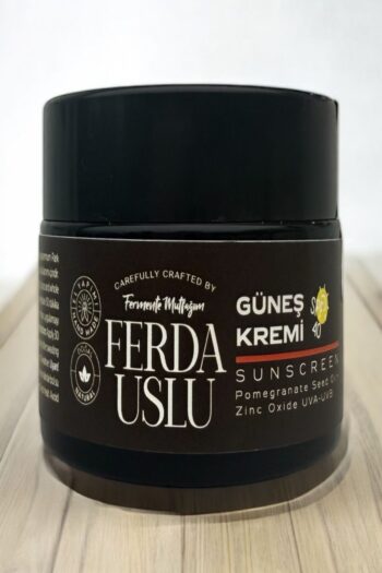 Fermente Mutfağım %100 Doğal Mineral Güneş Kremi 40 Spf - Besleyici, Onarıcı - Bebeklerde Güvenli - 30 ml