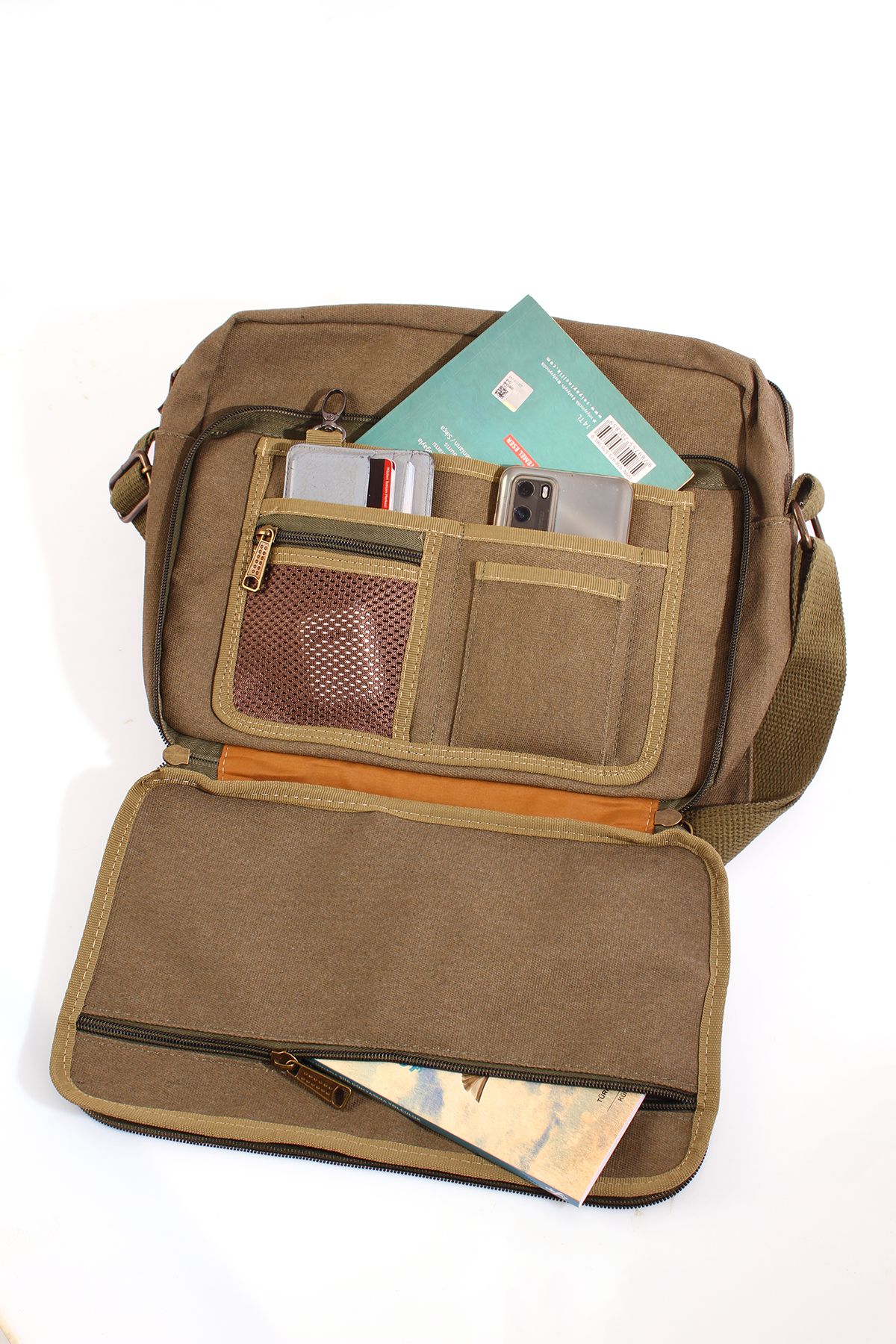 By Hakan GK61 KANVAS POSTACI ÇANTASI ÇOK BÖLMELİ ÜNİVERSİTE OMUZ ÇANTA MACBOOK TABLET ÇANTA HAKİ