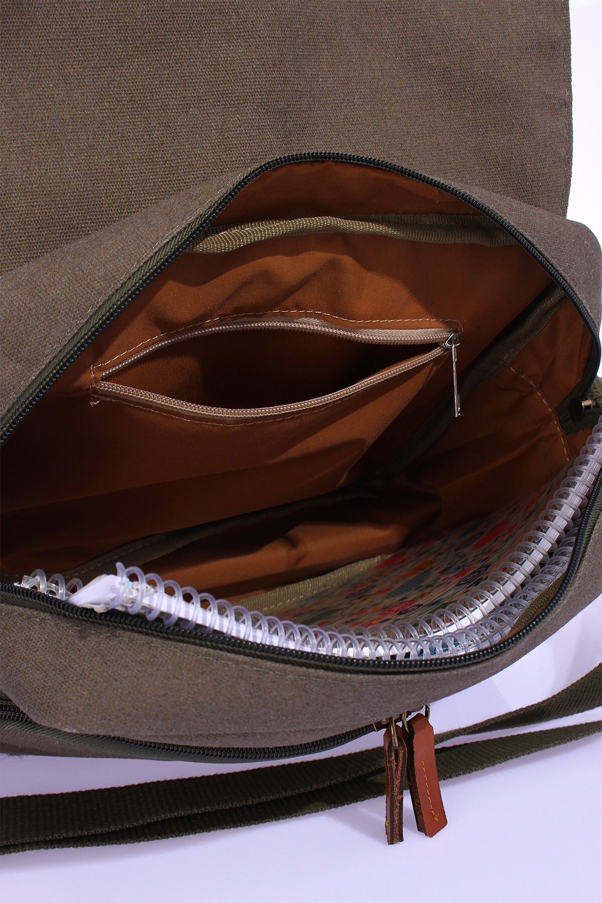 By Hakan GK61 KANVAS POSTACI ÇANTASI ÇOK BÖLMELİ ÜNİVERSİTE OMUZ ÇANTA MACBOOK TABLET ÇANTA HAKİ - Görsel 5