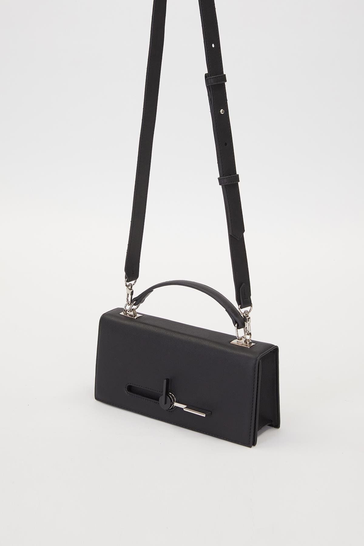 Levidor Siyah Çevirmeli Kilitli Omuz Çantası - Görsel 2
