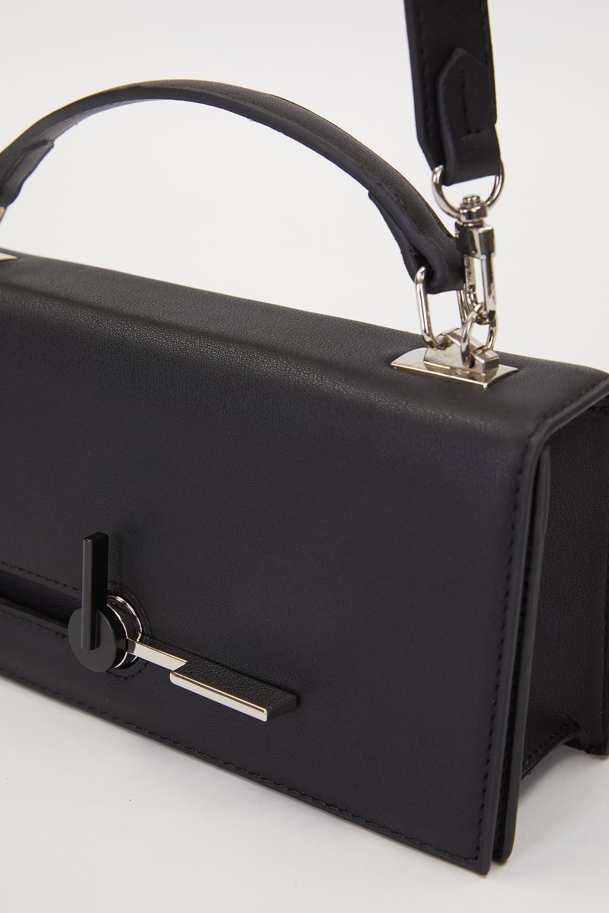 Levidor Siyah Çevirmeli Kilitli Omuz Çantası - Görsel 3