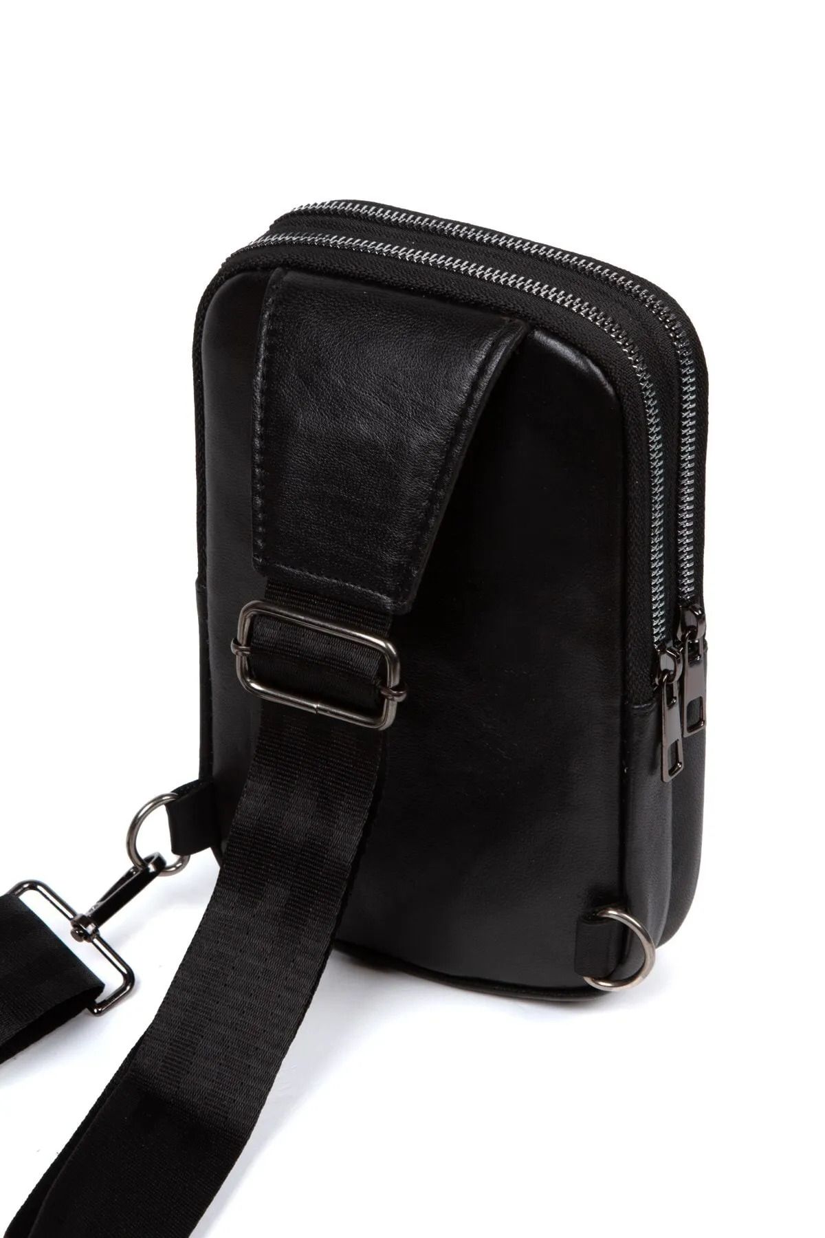 tuldar Erkek Siyah Hakiki Deri Telefon Cüzdan Bölmeli Usb Kulaklık Çıkışlı Çapraz Göğüs Ve Omuz Çantası - Görsel 3