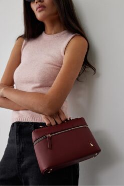 Suud Collection Bordo Sallie Bag