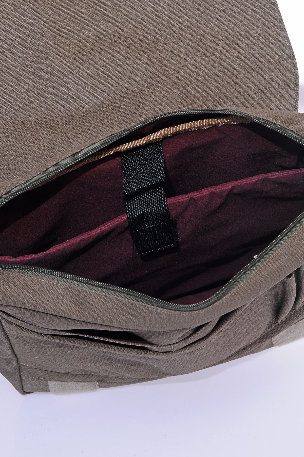 By Hakan Gk12 Kanvas Postacı Yatık Çapraz Çanta Haki - Görsel 3