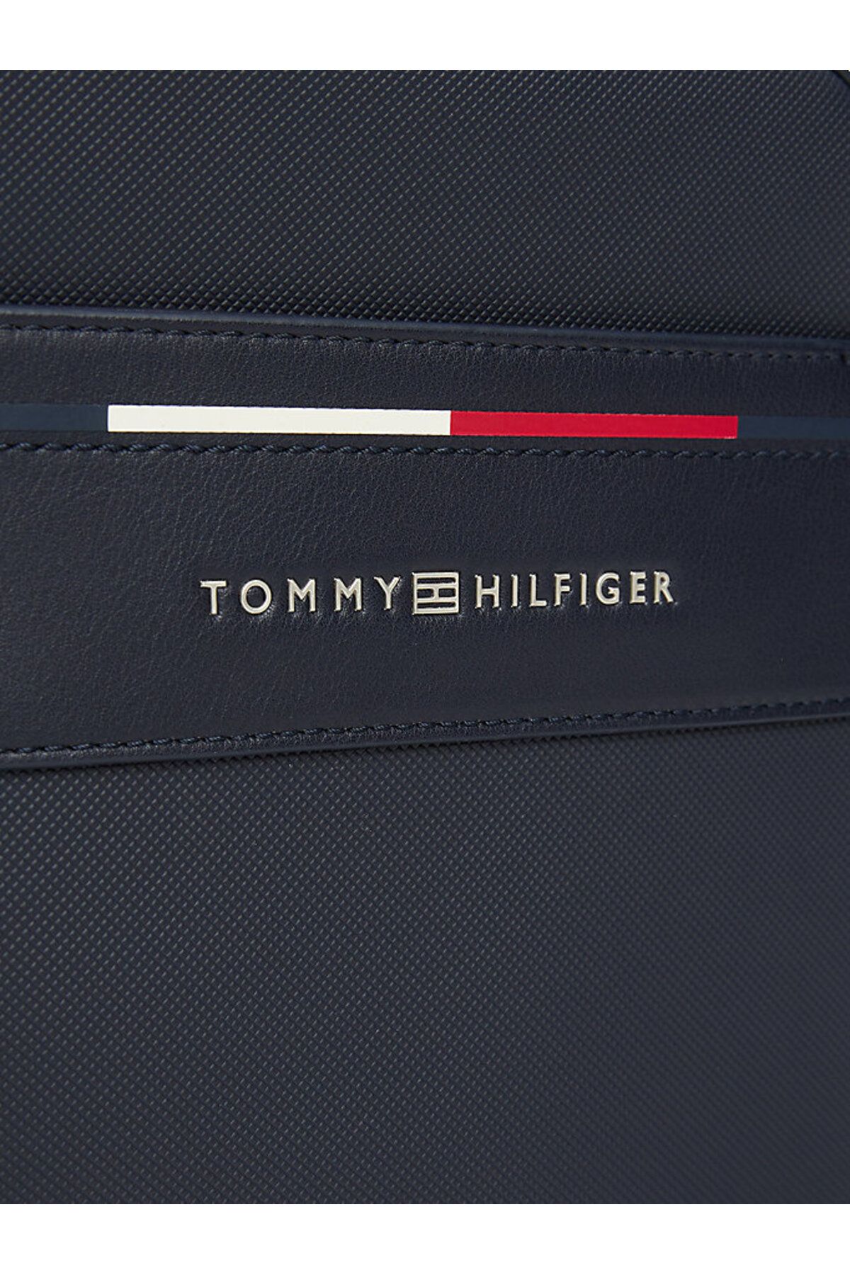 Tommy Hilfiger TH FOUNDATION MINI REPORTER - Görsel 2