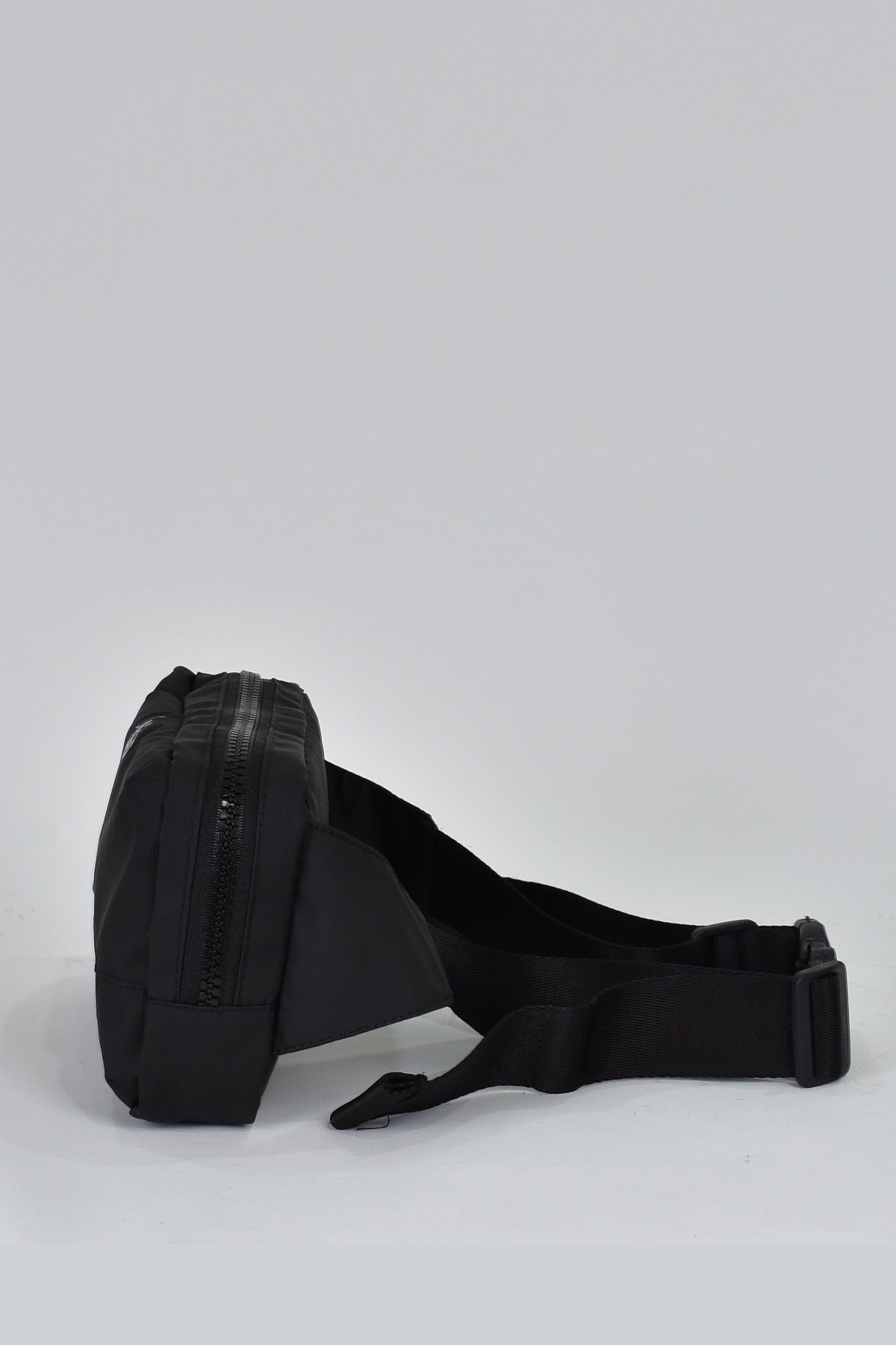 U.S. Polo Assn. U.s. Polo Assn. Erkek Çok Gözlü Bel Çantası Siyah PLEVR23611 - Görsel 3