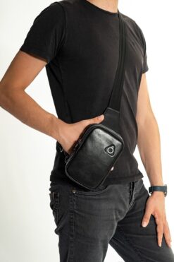 BAGzy Siyah Çift Gözlü Çapraz Göğüs Omuz Çantası