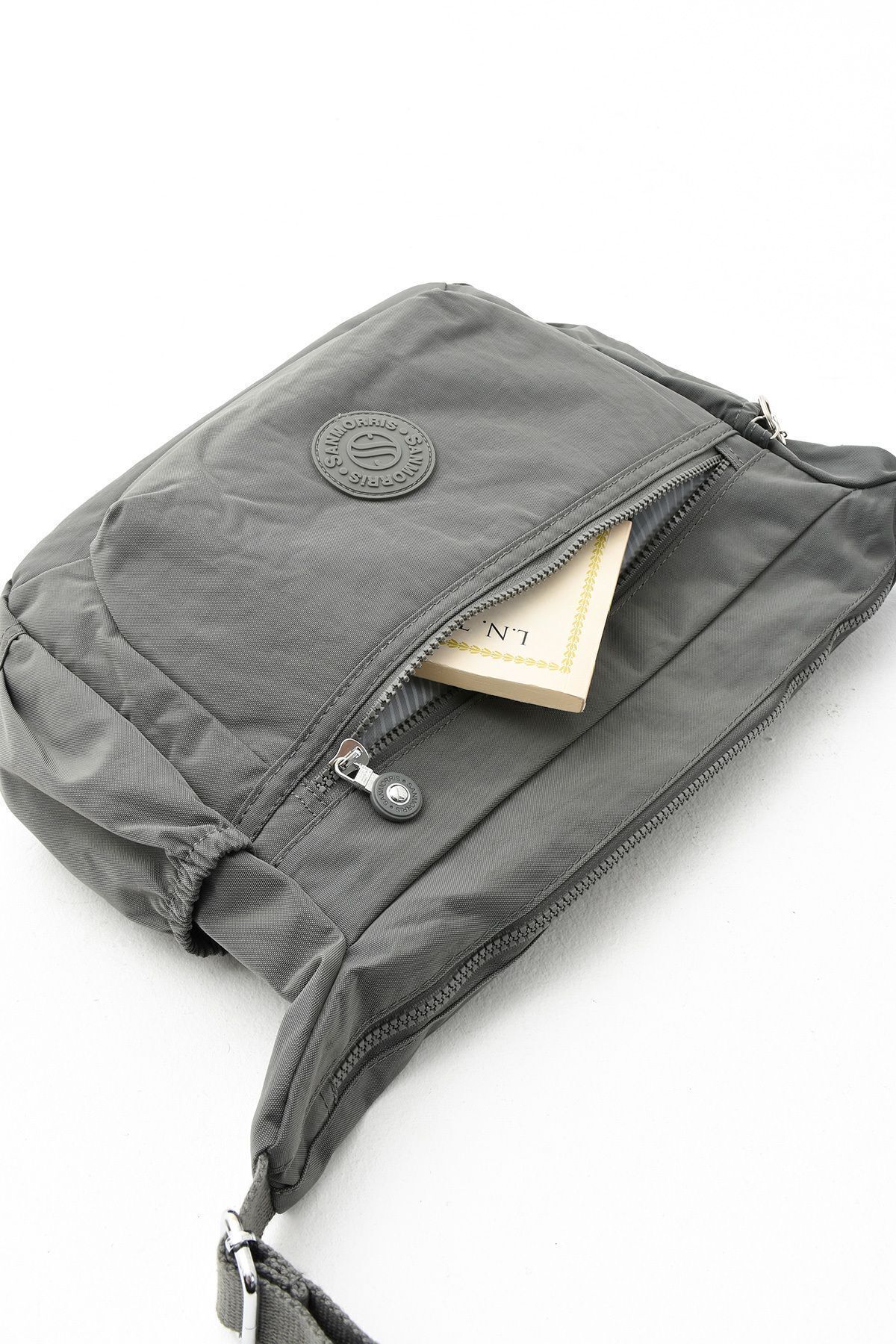 Sanmorris Unısex Suya Dayanıklı Pembe Renkli Krinkıl Kumaş Çapraz Günlük Okul Seyahat Ve Omuz Çantası - Görsel 6