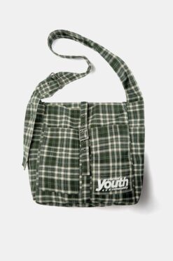 Pull & Bear Tokalı ve kareli tote çanta