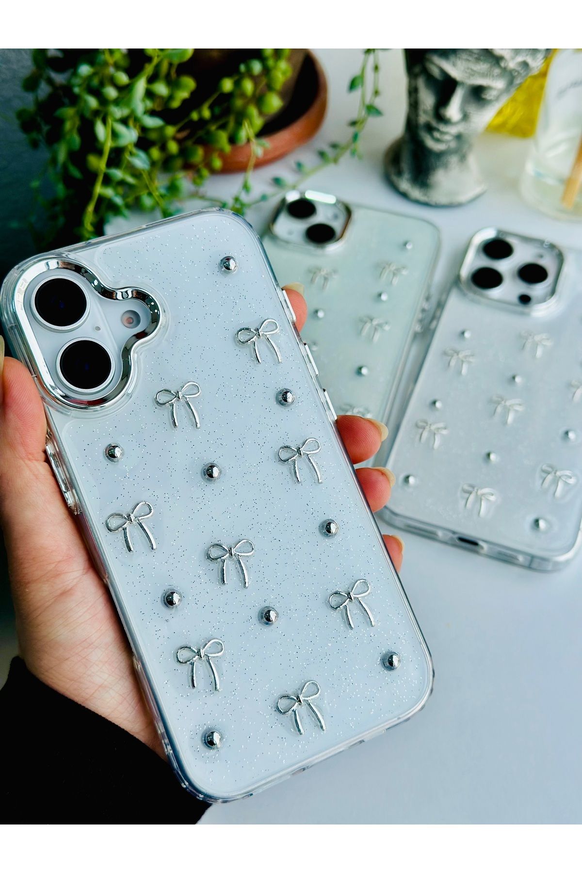 Go Aksesuar Iphone 16 Uyumlu 3D Mini Fiyonk Tasarımlı Oyuncaklı Silikon Kılıf - Görsel 4