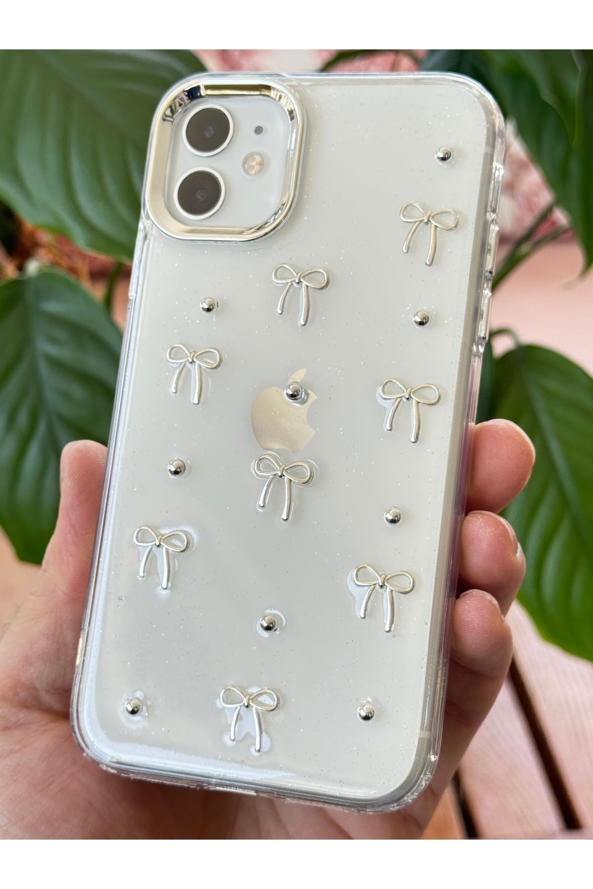 Fibaks Apple iPhone 11 Kılıf Fiyonk Desenli Şeffaf Simli Gümüş Kamera Çıkıntılı Parlak Kapak - Görsel 5