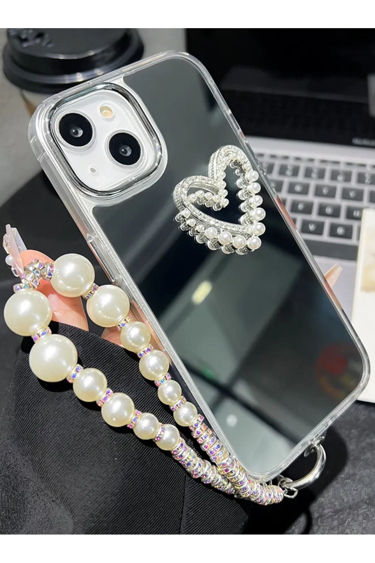 Fibaks Apple iPhone 11 Kılıf Aynalı İnci Charm Askılı Kalp Tasarımlı Desenli Silikon Kapak - Görsel 2