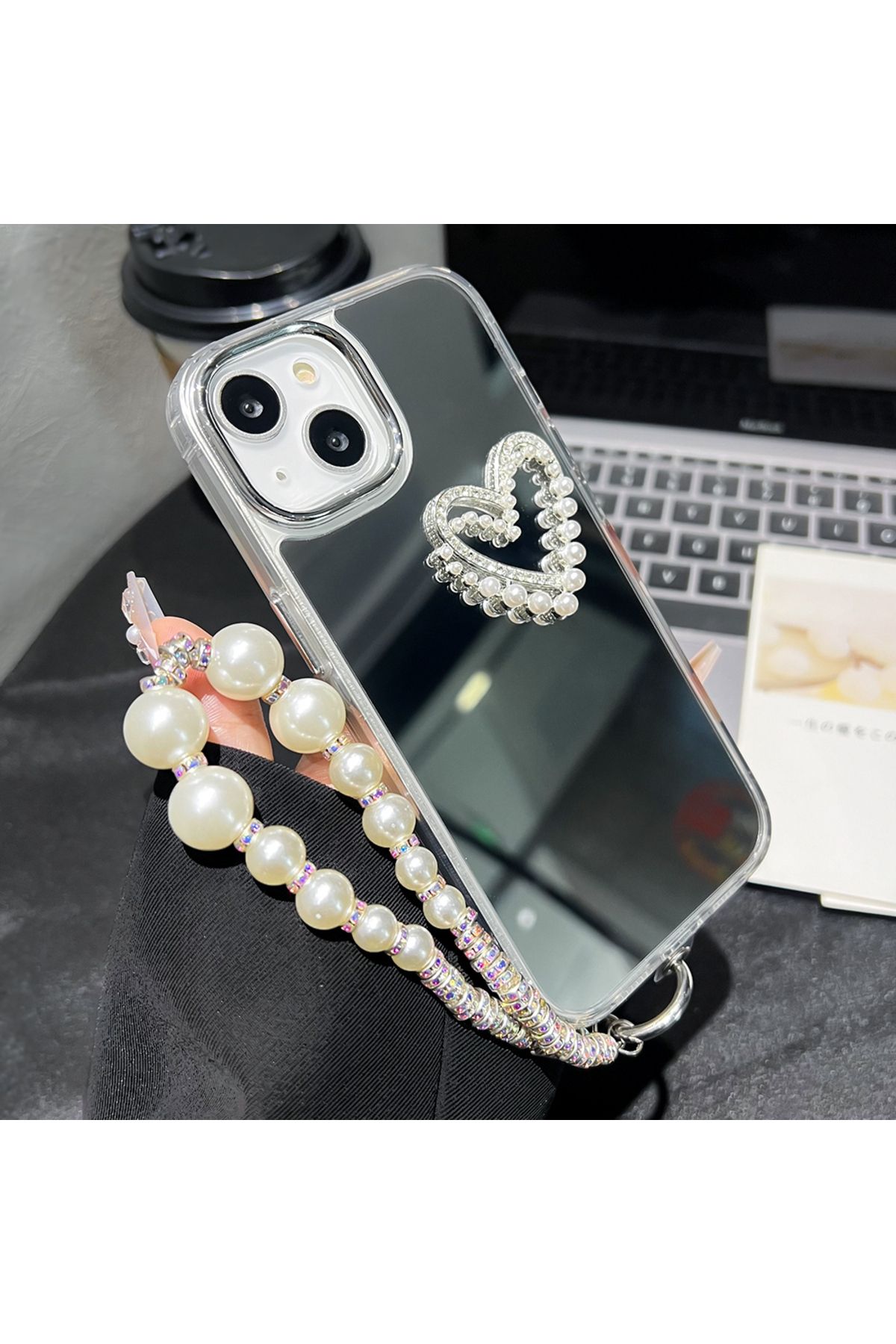 Fibaks Apple iPhone 11 Kılıf Aynalı İnci Charm Askılı Kalp Tasarımlı Desenli Silikon Kapak - Görsel 5