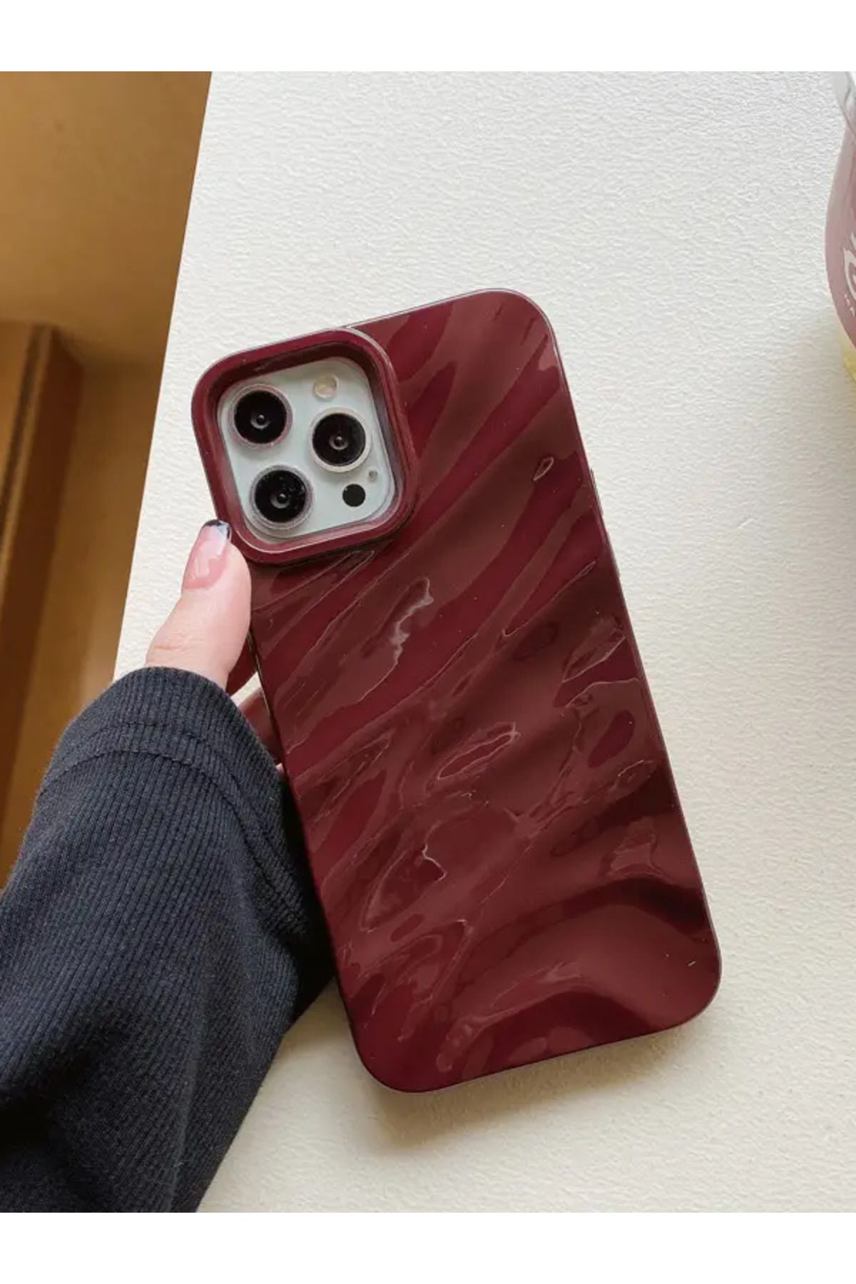 KVK PRİVACY Iphone 14 Pro Max Uyumlu Kılıf Lüks Parlak Elektroliz Darbelere Karşı Dayanıklı Yumuşak Kapak Bordo - Görsel 2