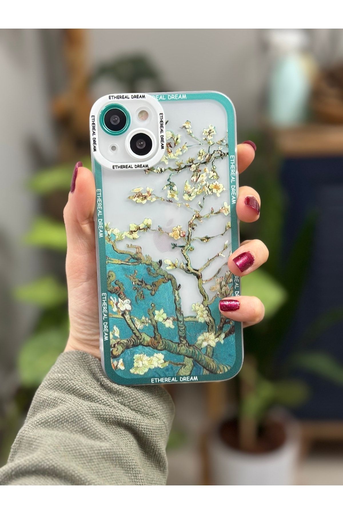 Go Aksesuar Iphone 13 Ve 14 Manzara Ağaç Desenli Kamera Korumalı Kılıf