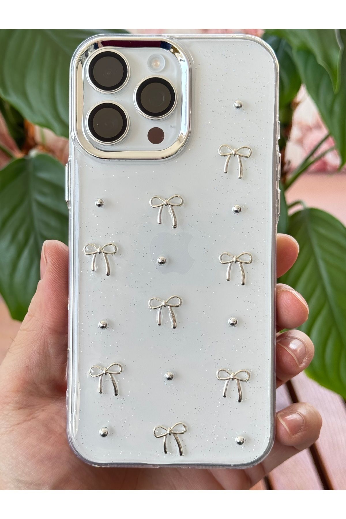 Fibaks Apple Iphone 15 Pro Kılıf Fiyonk Desenli Şeffaf Simli Gümüş Kamera Çıkıntılı Parlak Kapak - Görsel 2