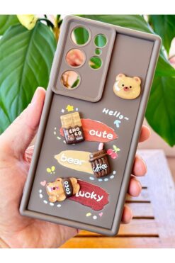 Fibaks Samsung Galaxy S24 Ultra Kılıf Tasarımlı Desenli Kamera Korumalı Ayıcık Kahve Renkli Yumuşak Silikon