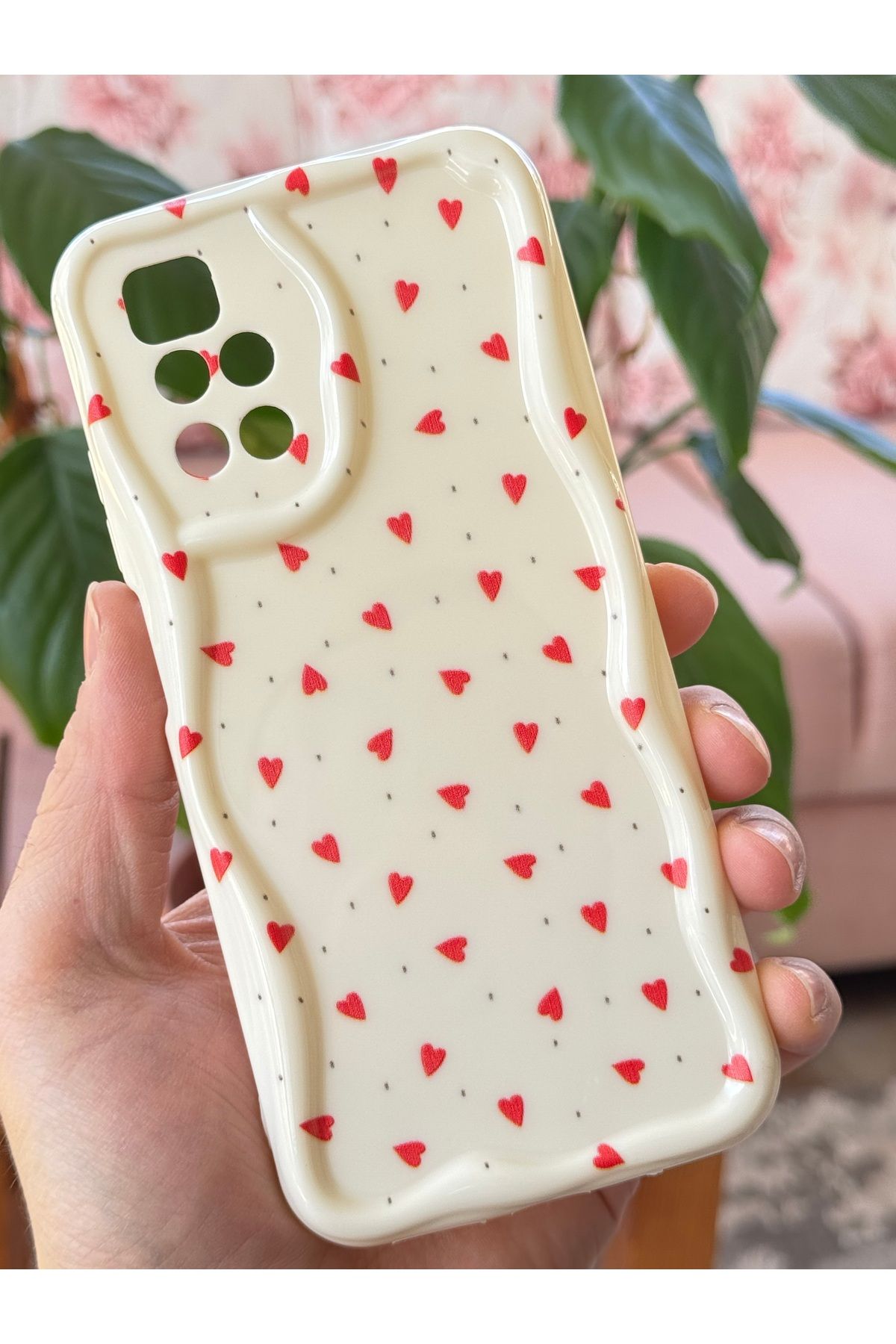 Fibaks Xiaomi Redmi 10 2022 Kılıf Kamera Korumalı Dalga Kenarlı Kırmızı Kalp Desenli Silikon Kapak - Görsel 2