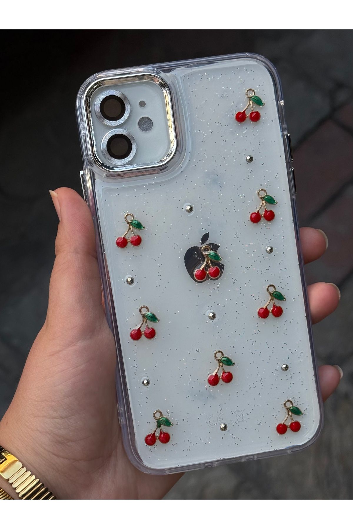 Caseji Iphone 11 Uyumlu Minik Kiraz İşlemeli Simli Parlak Detaylı Epoksili Kılıf - Görsel 2