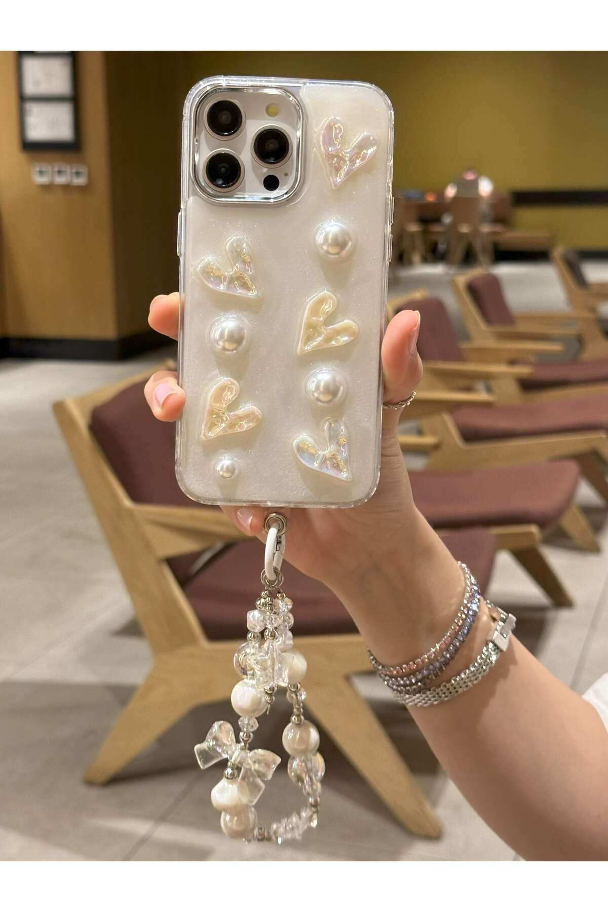 Paladyum Case iPhone 16 Pro Max Uyumlu Lux Işıltılı İnci Charmlı Kalpli Kılıf