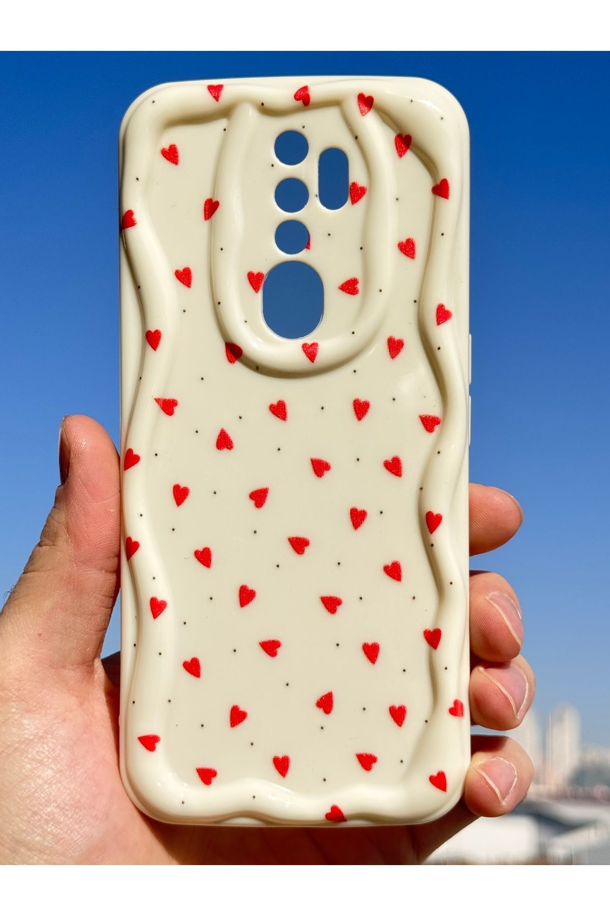 Fibaks A5 - A9 2020 Kılıf Kamera Korumalı Dalga Kenarlı Kırmızı Kalp Desenli Silikon Kapak - Görsel 6