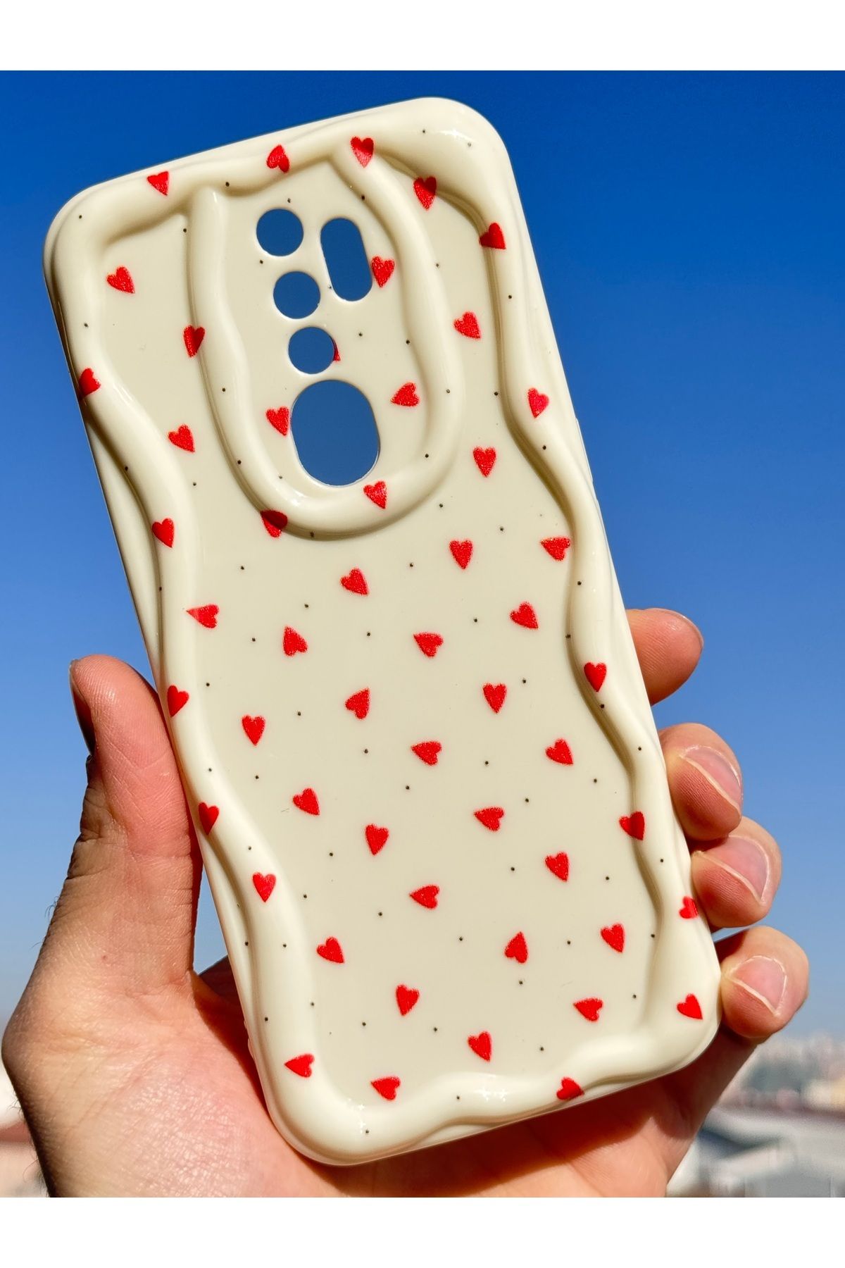Fibaks A5 - A9 2020 Kılıf Kamera Korumalı Dalga Kenarlı Kırmızı Kalp Desenli Silikon Kapak - Görsel 7