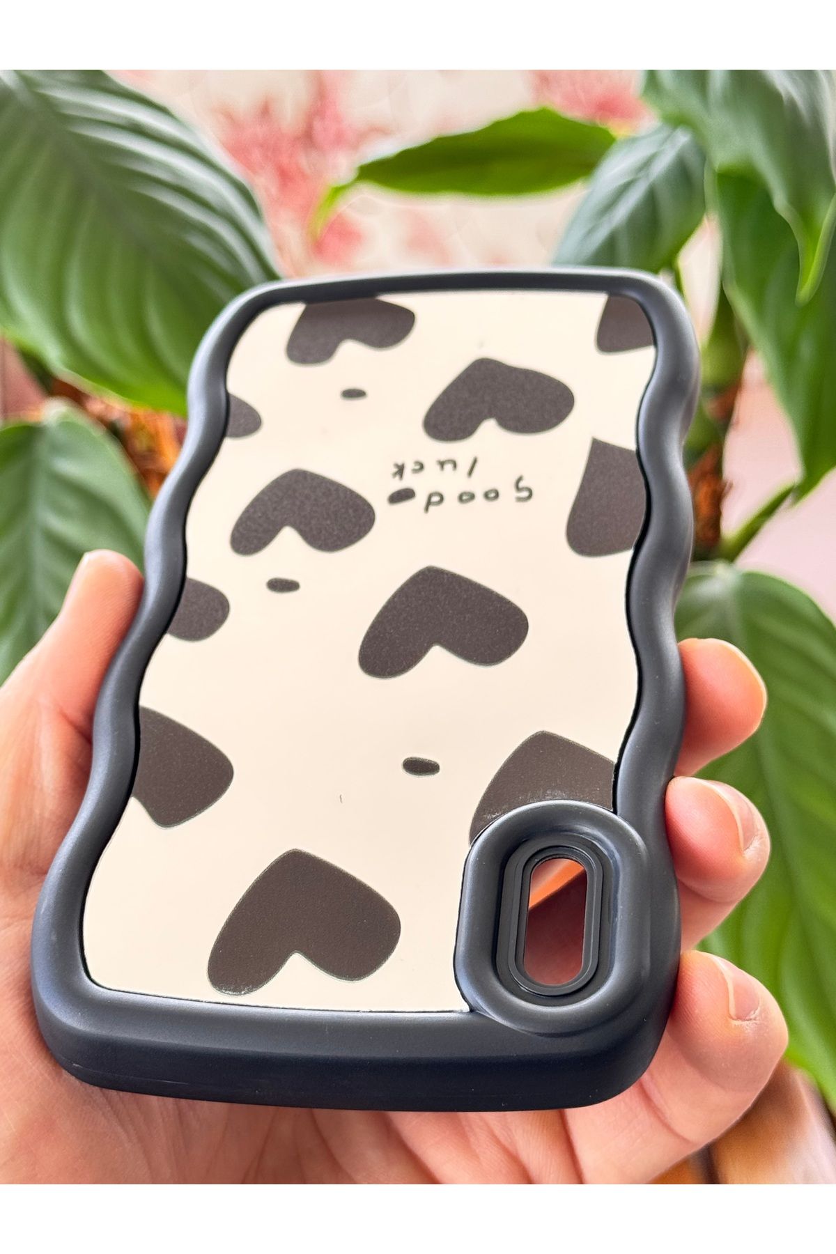 Fibaks Apple Iphone Xs Max Kılıf Aynalı Kalp Desenli Yumuşak Kenarlı Kamera Korumalı Silikon Kapak - Görsel 3