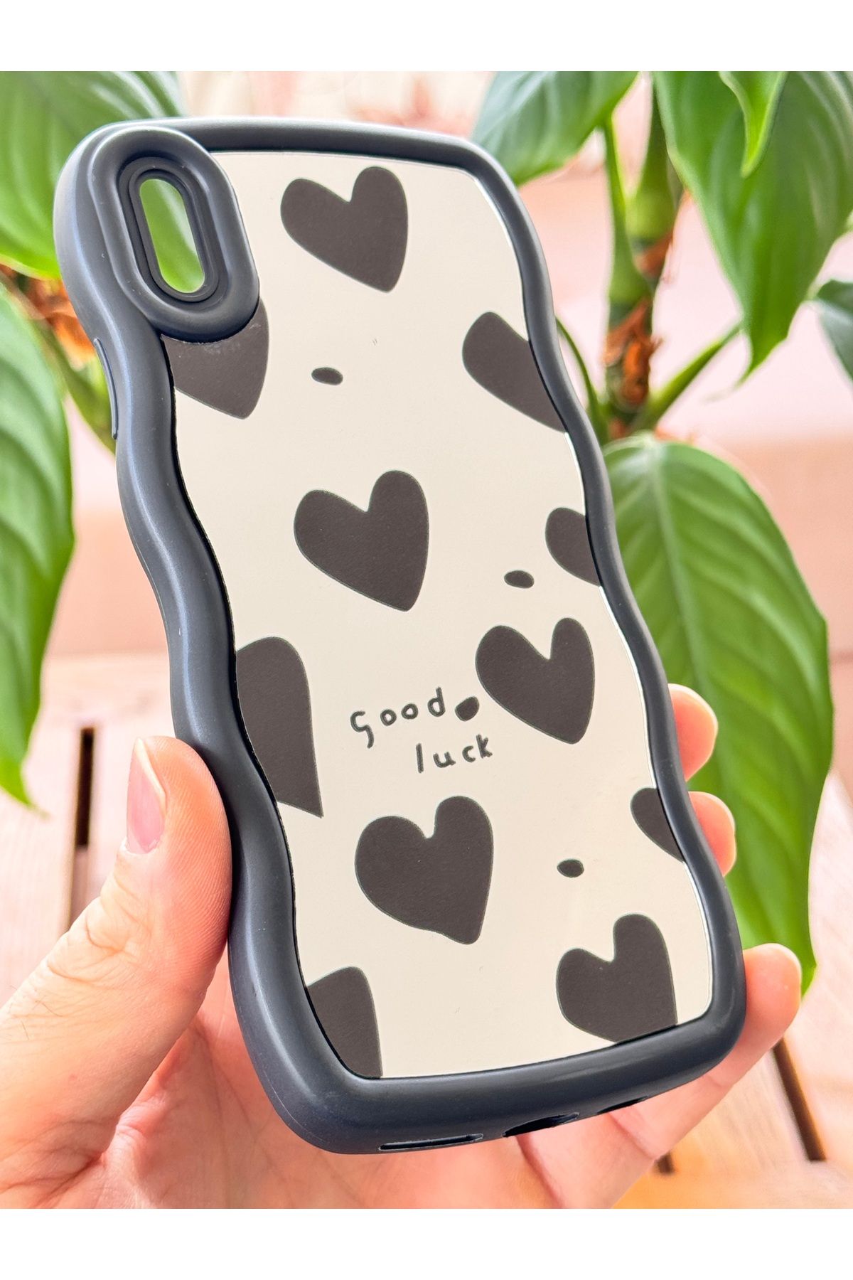 Fibaks Apple Iphone Xs Max Kılıf Aynalı Kalp Desenli Yumuşak Kenarlı Kamera Korumalı Silikon Kapak - Görsel 4