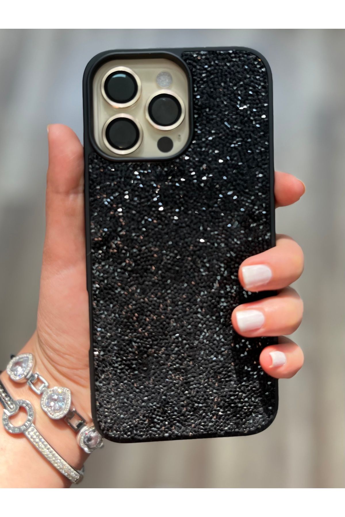 Caseji iPhone 16 Pro Max Uyumlu Parlayan Gerçek Işıldayan Taşlı Kenarları Yumuşak Kılıf - Görsel 2