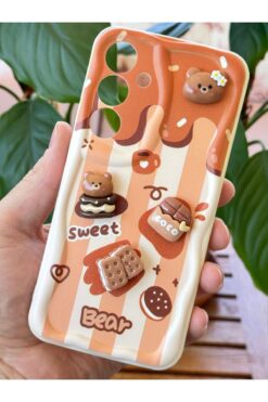 Fibaks Samsung Galaxy S24 FE Kılıf Tasarımlı Desenli Kamera Korumalı Ayıcık Bisküvi Cofffe Silikon Kapak