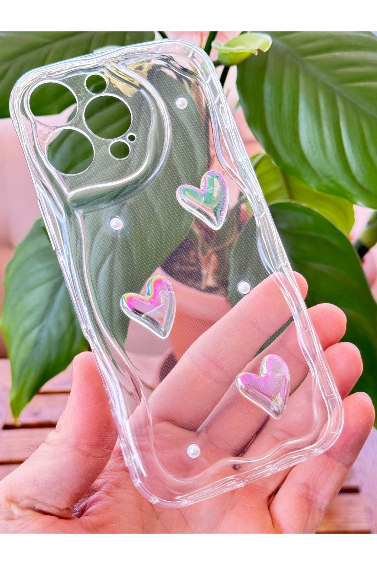 Fibaks Apple iPhone 16 Pro Max Kılıf 3D Kalpli İnci Tasarımlı Desenli Kamera Korumalı Şeffaf Silikon Kapak - Görsel 7