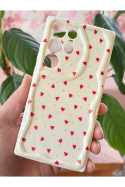 Fibaks Galaxy S24 Ultra Kılıf Kamera Korumalı Dalga Kenarlı Kırmızı Kalp Desenli Silikon Kapak