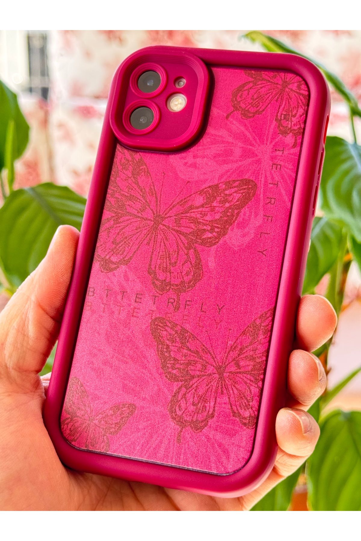 Fibaks Apple iPhone 11 Kılıf Yumuşak Dokulu Kelebek Desenli Yumuşak Kamera Korumalı Mürdüm Silikon Kapak - Görsel 3