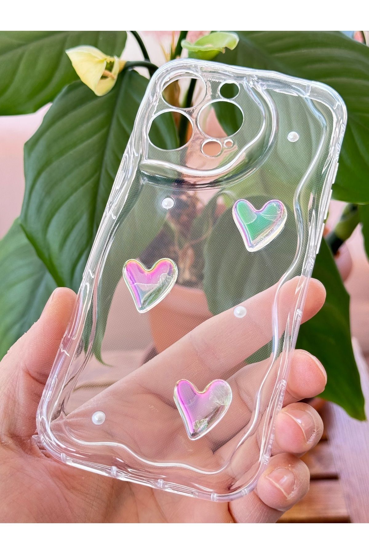 Fibaks Apple iPhone 13 Pro Max Kılıf 3D Kalpli İnci Tasarımlı Desenli Kamera Korumalı Şeffaf Silikon Kapak - Görsel 6