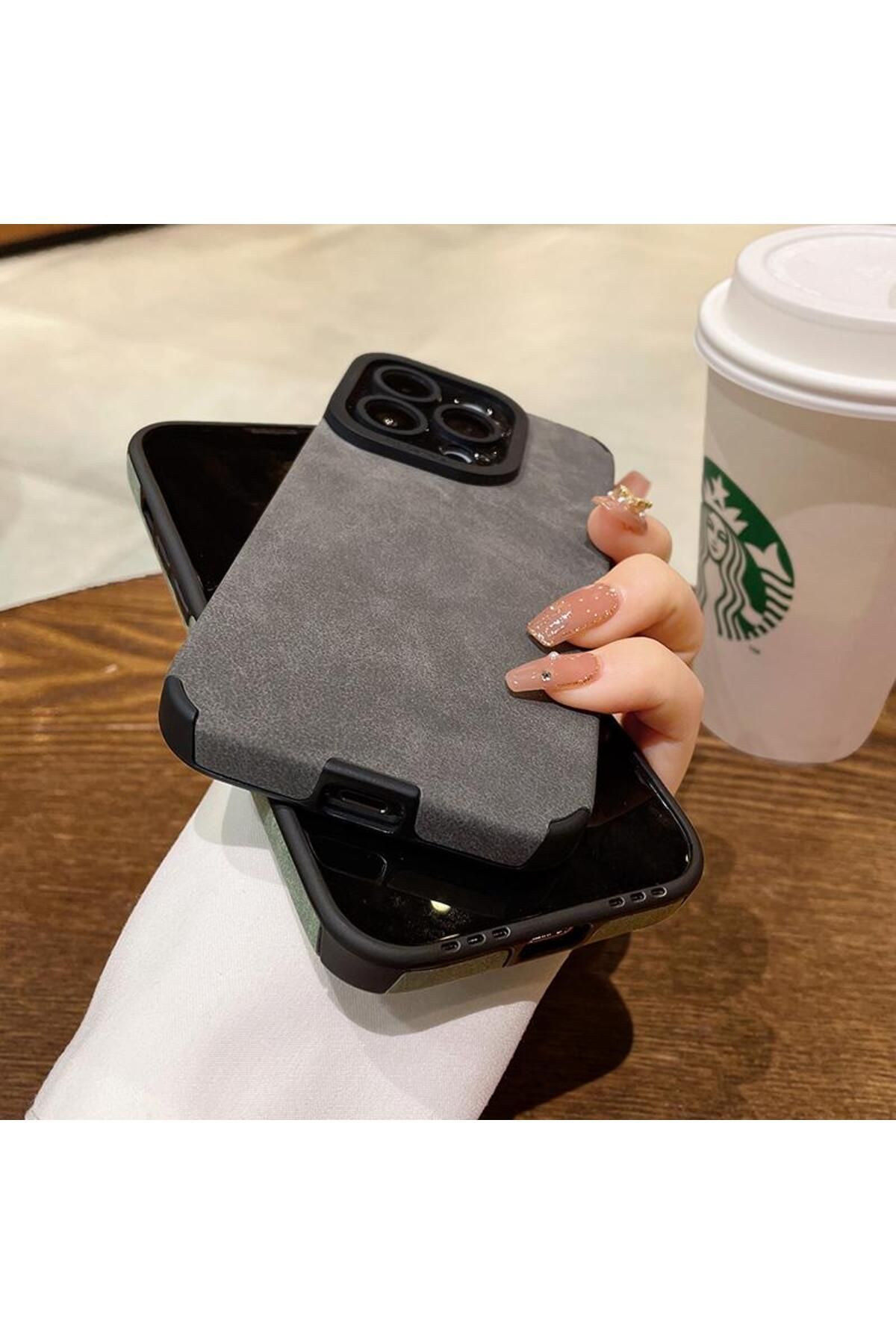 bbtech İphone 15 PRO ile Uyumlu Suni Süet Kamera Korumalı Lion Case - Görsel 3