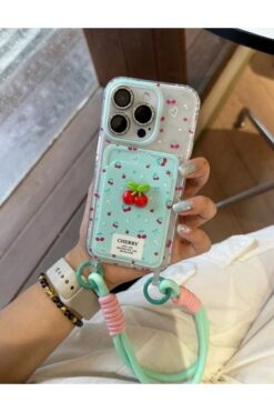 FİŞNEİLETİŞİM 14 PROMAX UYUMLU KİRAZ DESENLİ KREDİ KARTLIKLI BİLEK AKSESUARLI KILIF