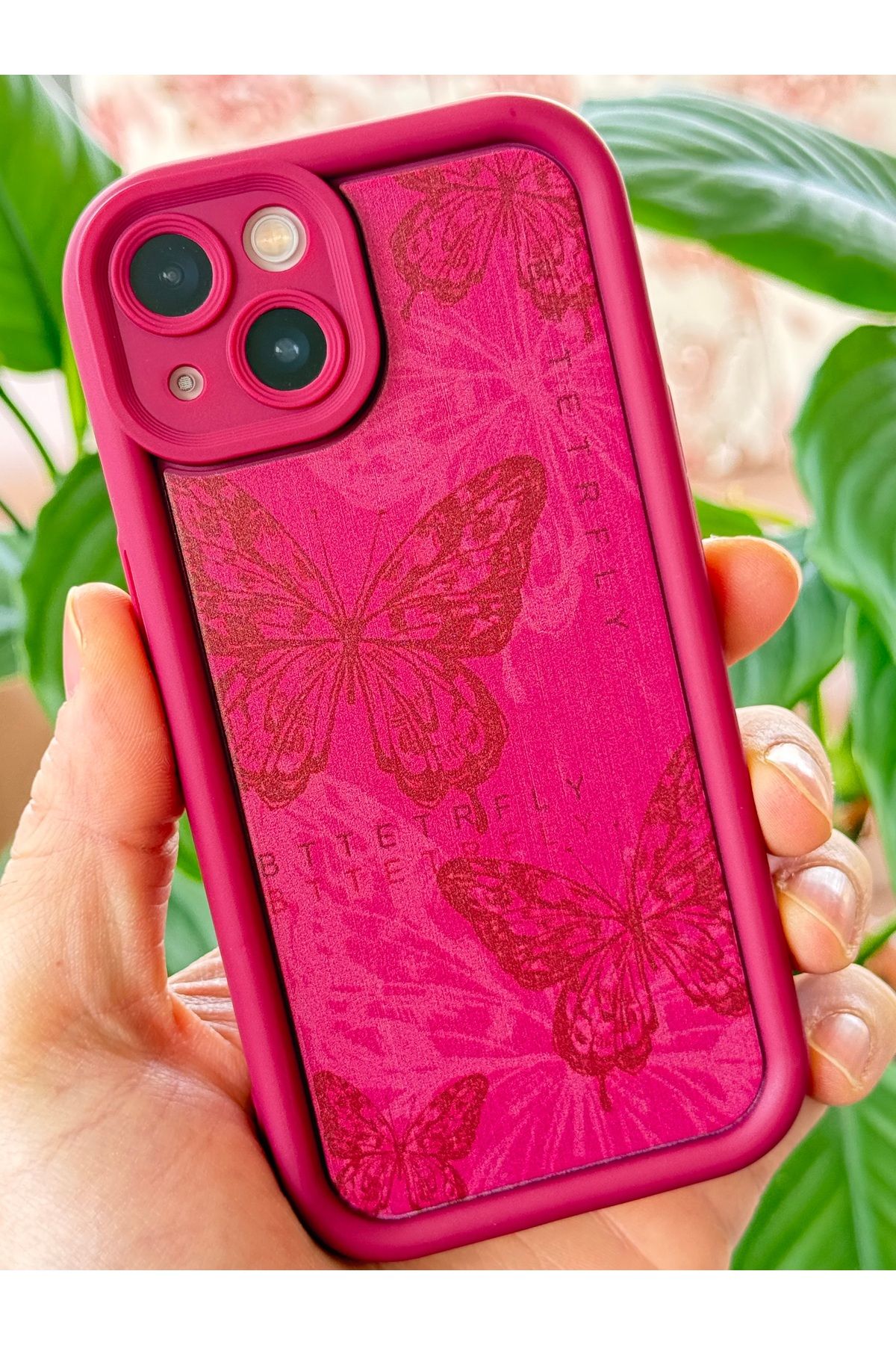 Fibaks Apple iPhone 13 Kılıf Yumuşak Dokulu Kelebek Desenli Yumuşak Kamera Korumalı Mürdüm Silikon Kapak - Görsel 2