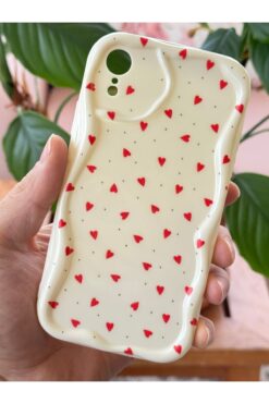 Fibaks iPhone XR Kılıf Kamera Korumalı Dalga Kenarlı Kırmızı Kalp Desenli Silikon Kapak