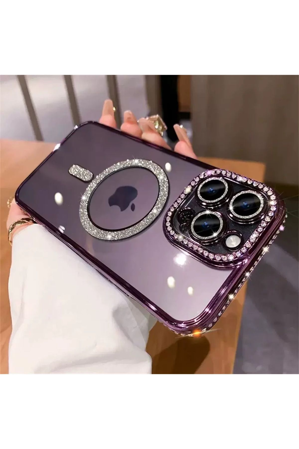 EDELFU İPhone 14 PRO Yanları Taşlı Kamerası Korumalı ve Simli Magsafeli Koruyucu Kılıf