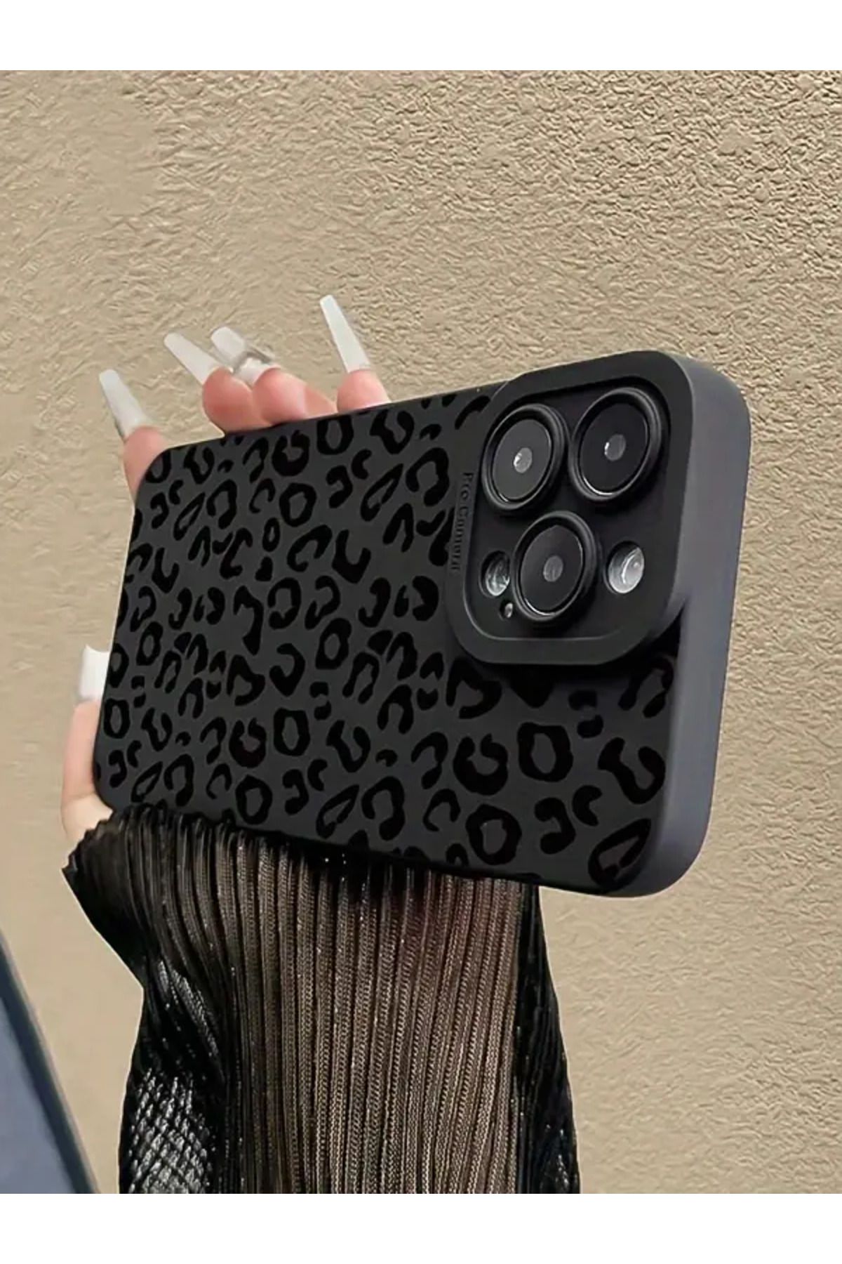 KVK PRİVACY İphone 15 Pro Uyumlu Kılıf Mat Siyah Leopar Desenli Yumuşak Kamera Korumalı Kapak - Görsel 5