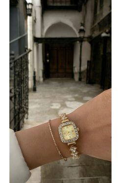 DARK BLANC Kare vintage taşlı kol saati