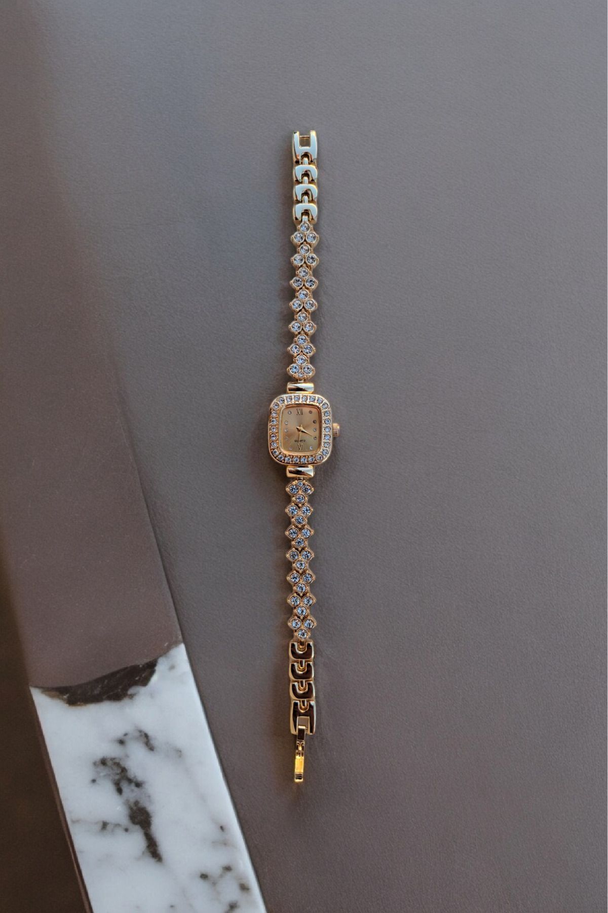 DARK BLANC Kare vintage taşlı kol saati - Görsel 3