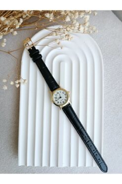 LA BOSS Minimal Siyah Yuvarlak Kroko Deri Kordonlu Kadın Kol Saati