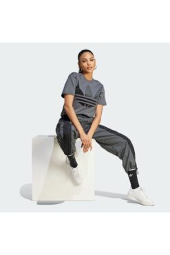 adidas Koyu Gri Large Trefoil Tişört