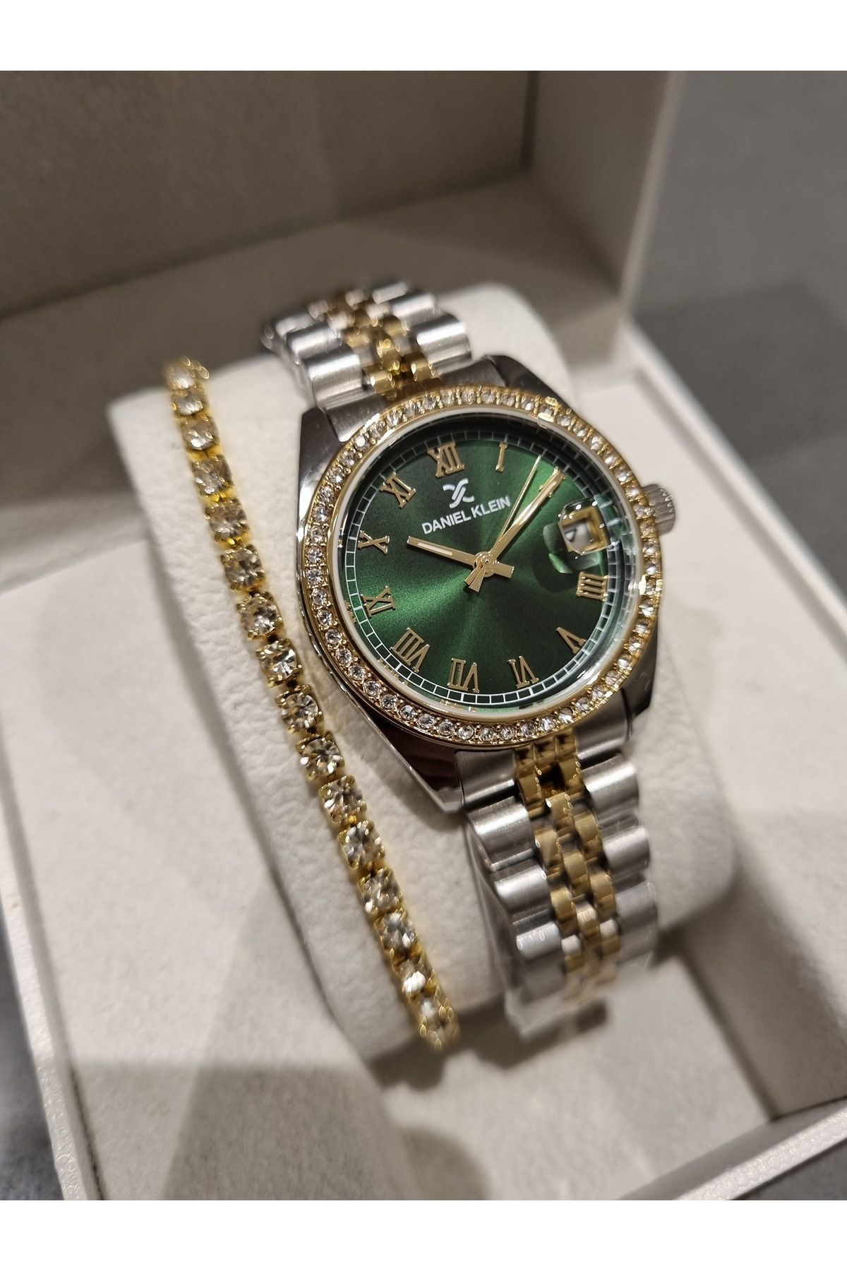 Daniel Klein YENİ MODEL DK - Sarı Bicolor Çelik Bilezik Yeşil Kadran Kadın Kol Saati+hediye Bileklik